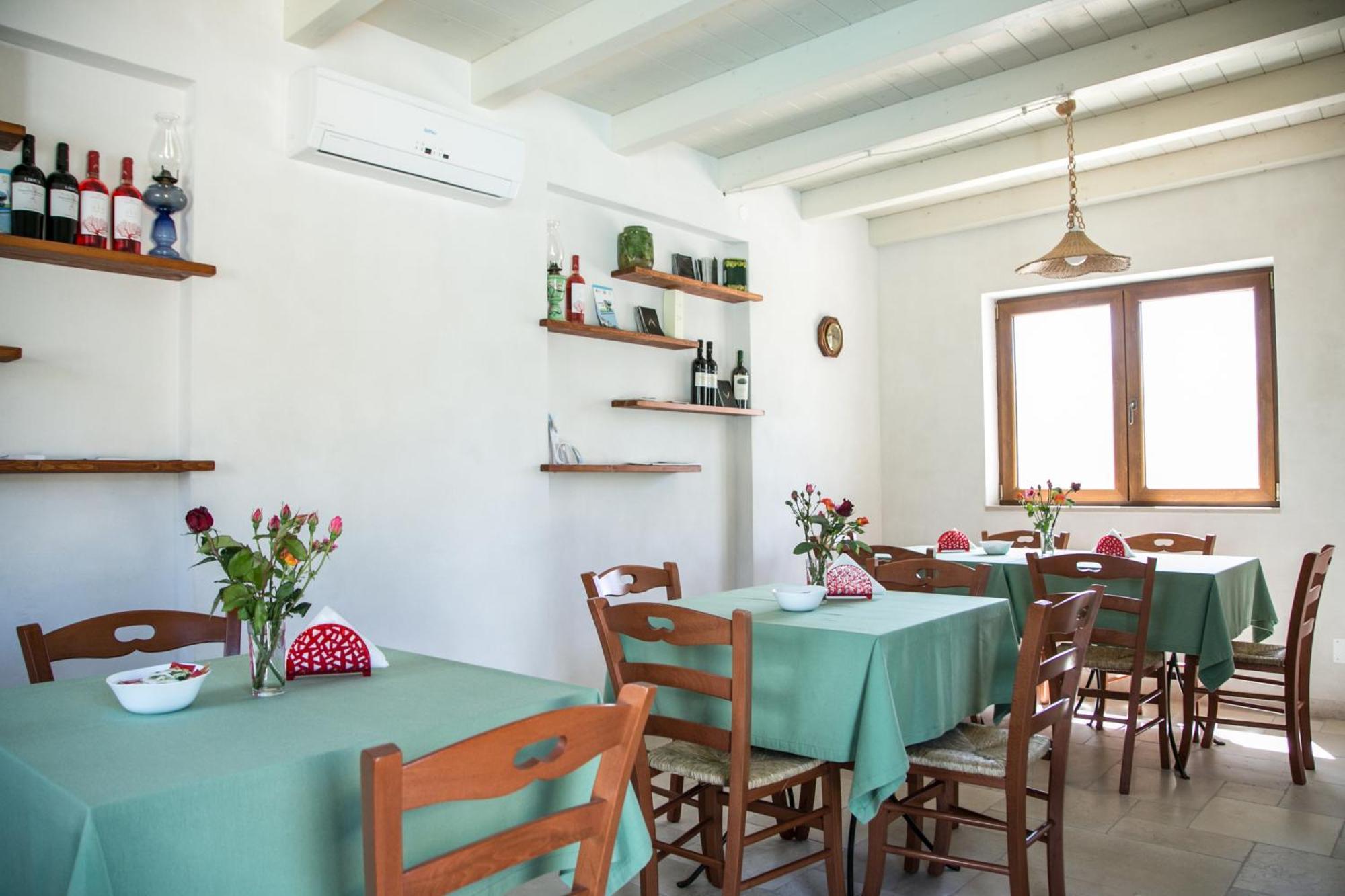 Trulli Boccadoro Hotel Ostuni Værelse billede